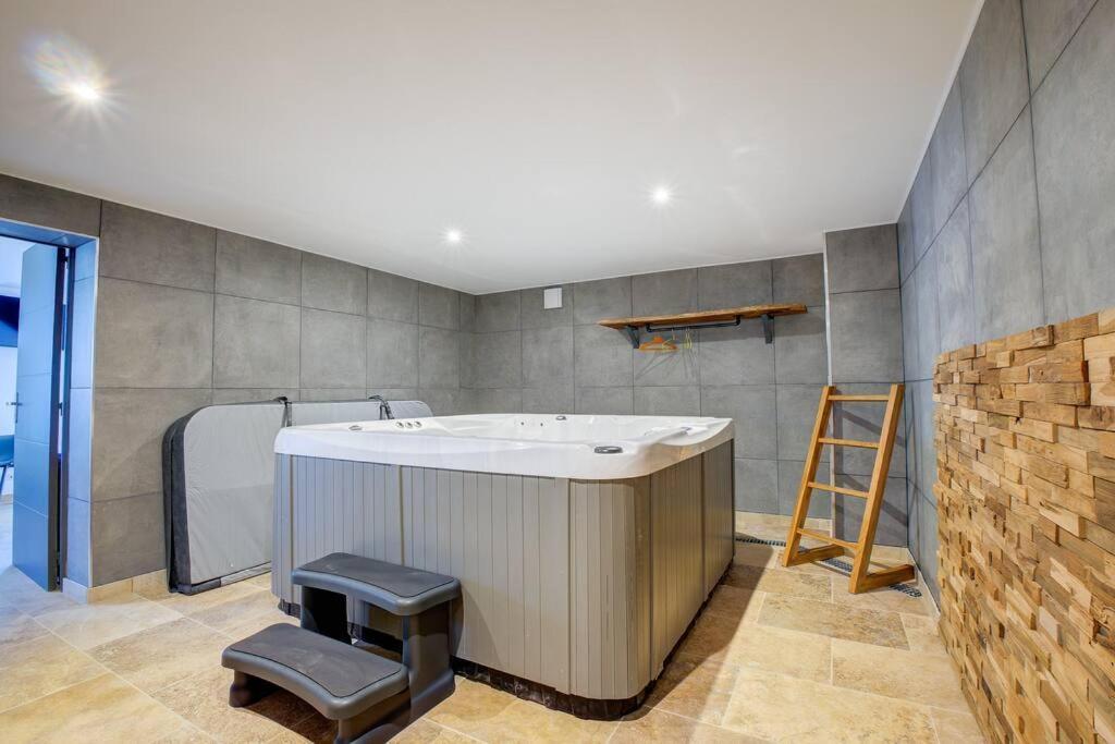 Combe Jolie Clim, Piscine & Jacuzzi Villa Saint-Vincent-de-Cosse Dış mekan fotoğraf